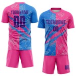 Benutzerdefinierte Graffiti Muster Lila Pulver Blau-Rosa Scratch Sublimation Fußball Uniform Jersey Benutzerdefinierte Graffiti Muster Lila Pulver Blau-Rosa Scratch Sublimation Fußball Uniform Jersey